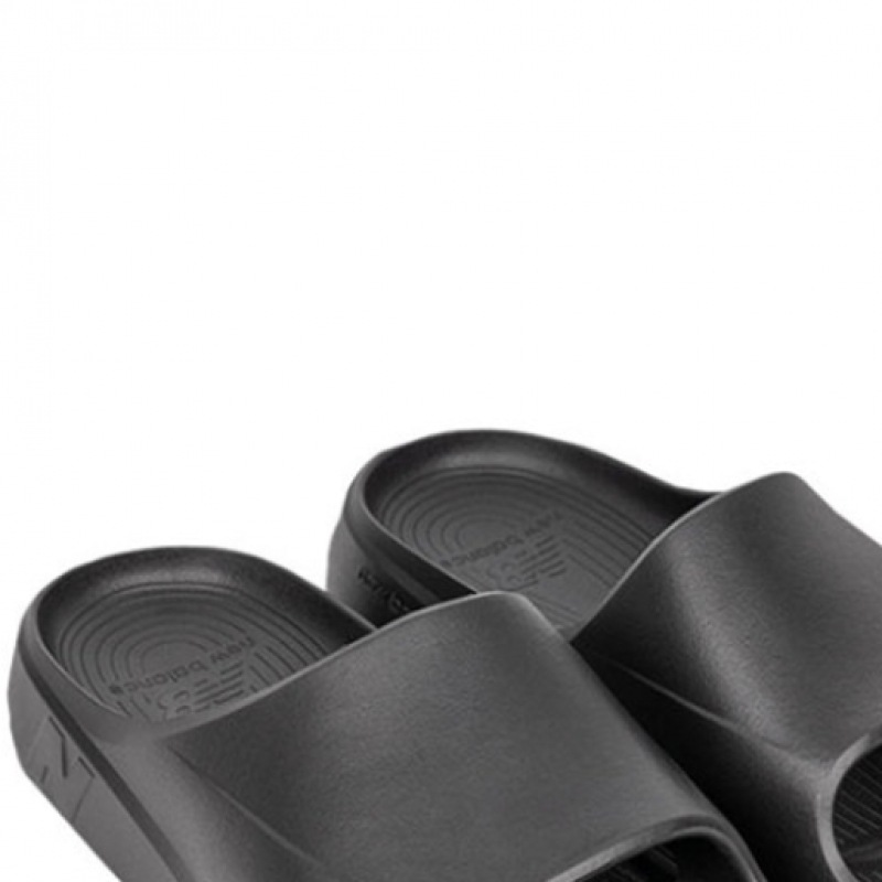 ニューバランススニーカー SD2001BK