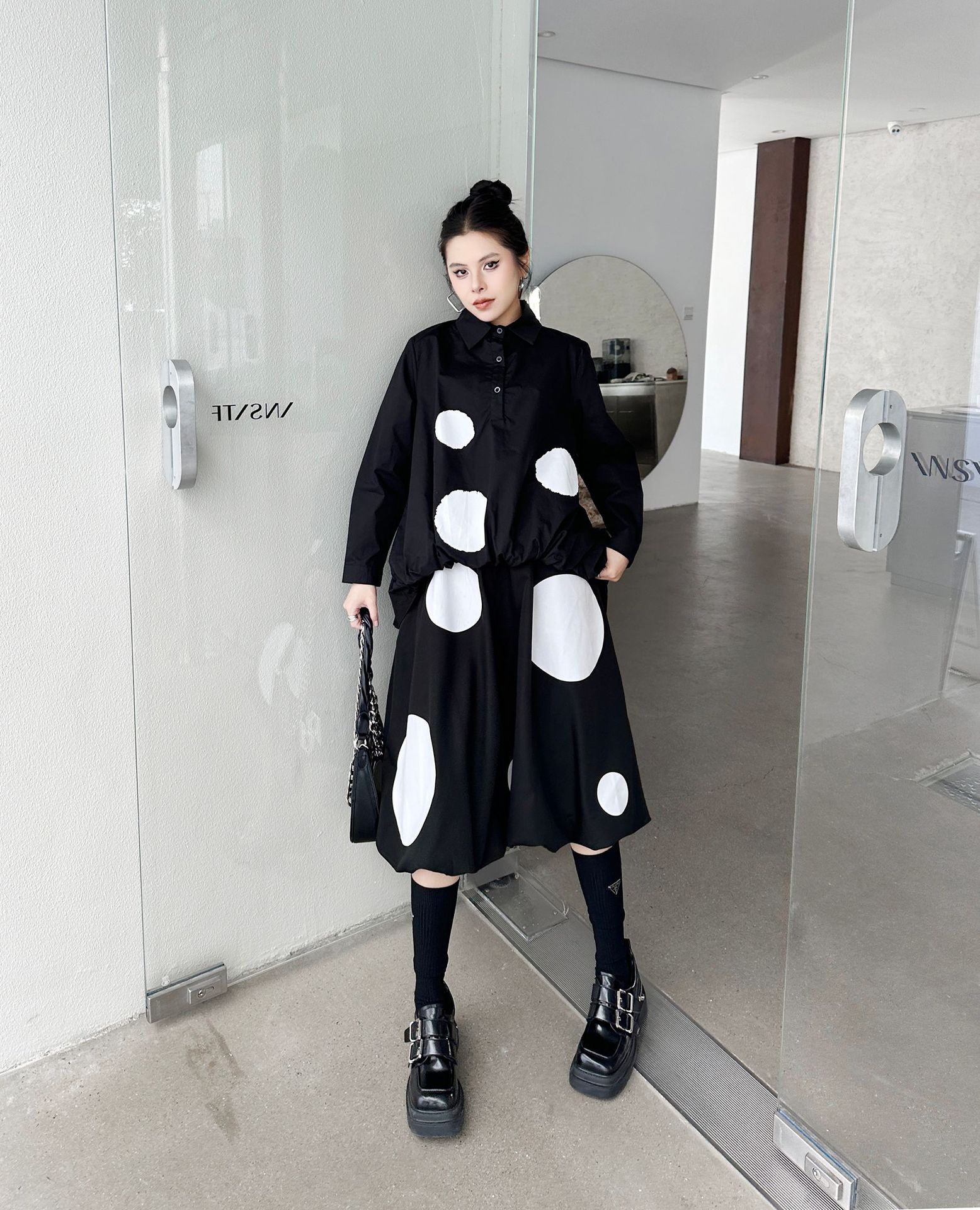 【J.Fashion】 2025春 水玉 セットアップ おしゃれ 上下セット ブラウス+スカート レディース 関連商品購入可能 メガ割