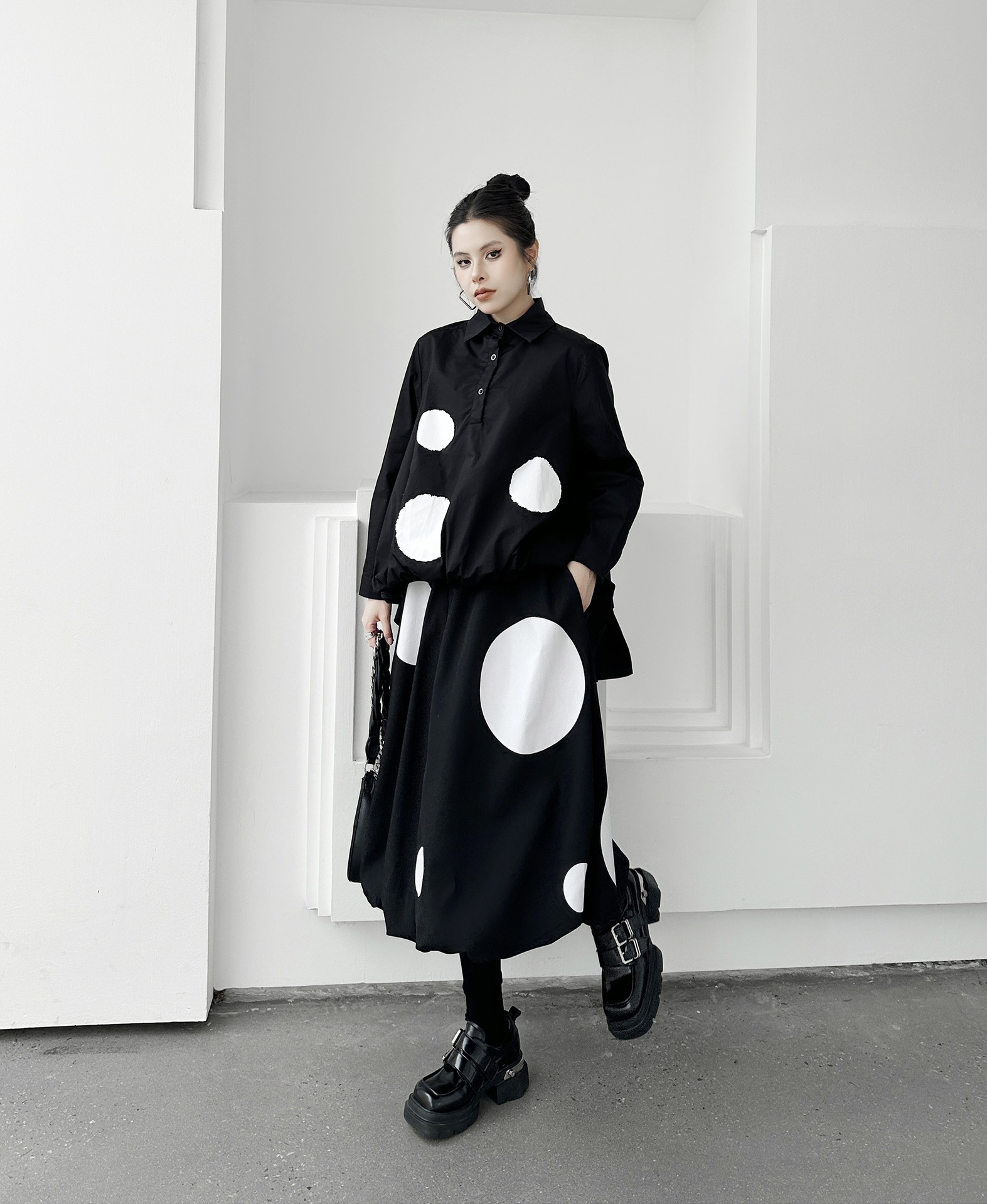【J.Fashion】 2025春 水玉 セットアップ おしゃれ 上下セット ブラウス+スカート レディース 関連商品購入可能 メガ割