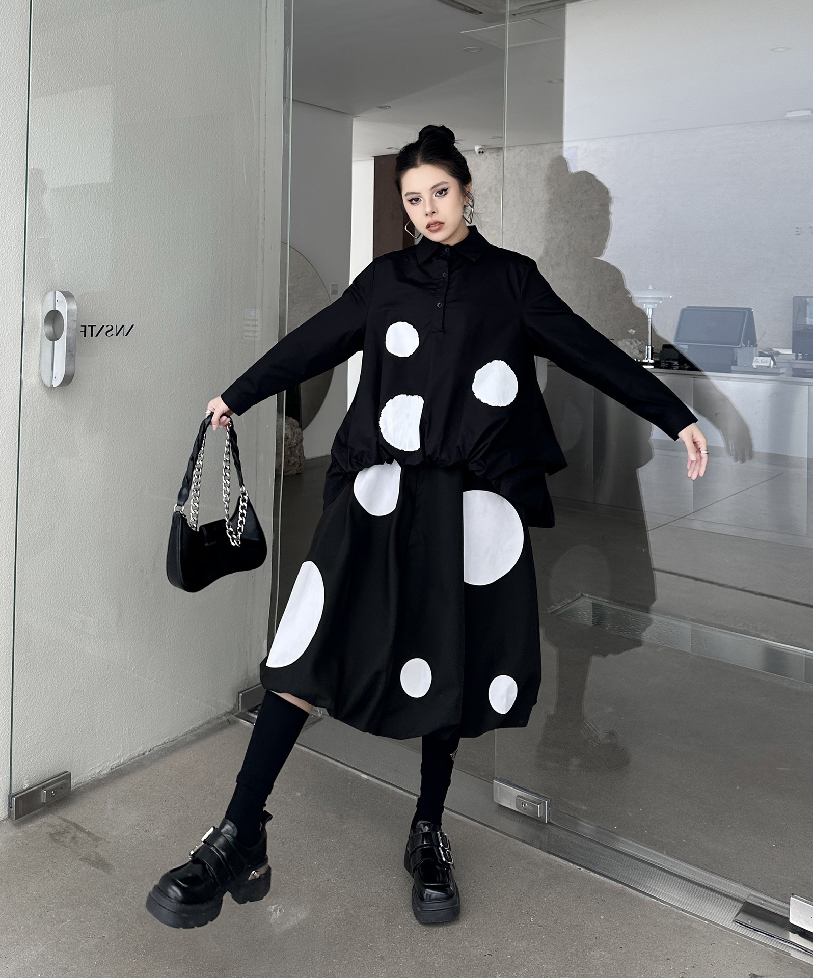 【J.Fashion】 2025春 水玉 セットアップ おしゃれ 上下セット ブラウス+スカート レディース 関連商品購入可能 メガ割