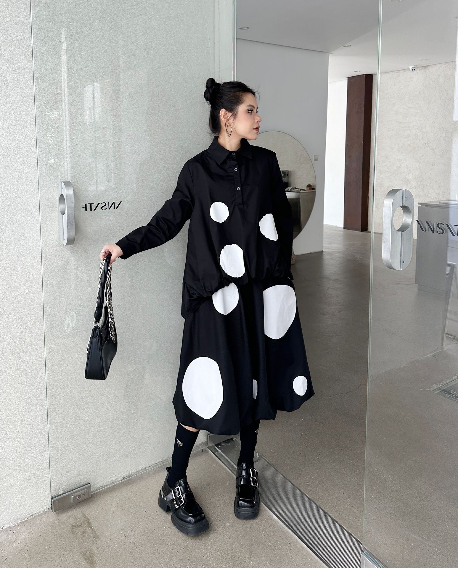 【J.Fashion】 2025春 水玉 セットアップ おしゃれ 上下セット ブラウス+スカート レディース 関連商品購入可能 メガ割