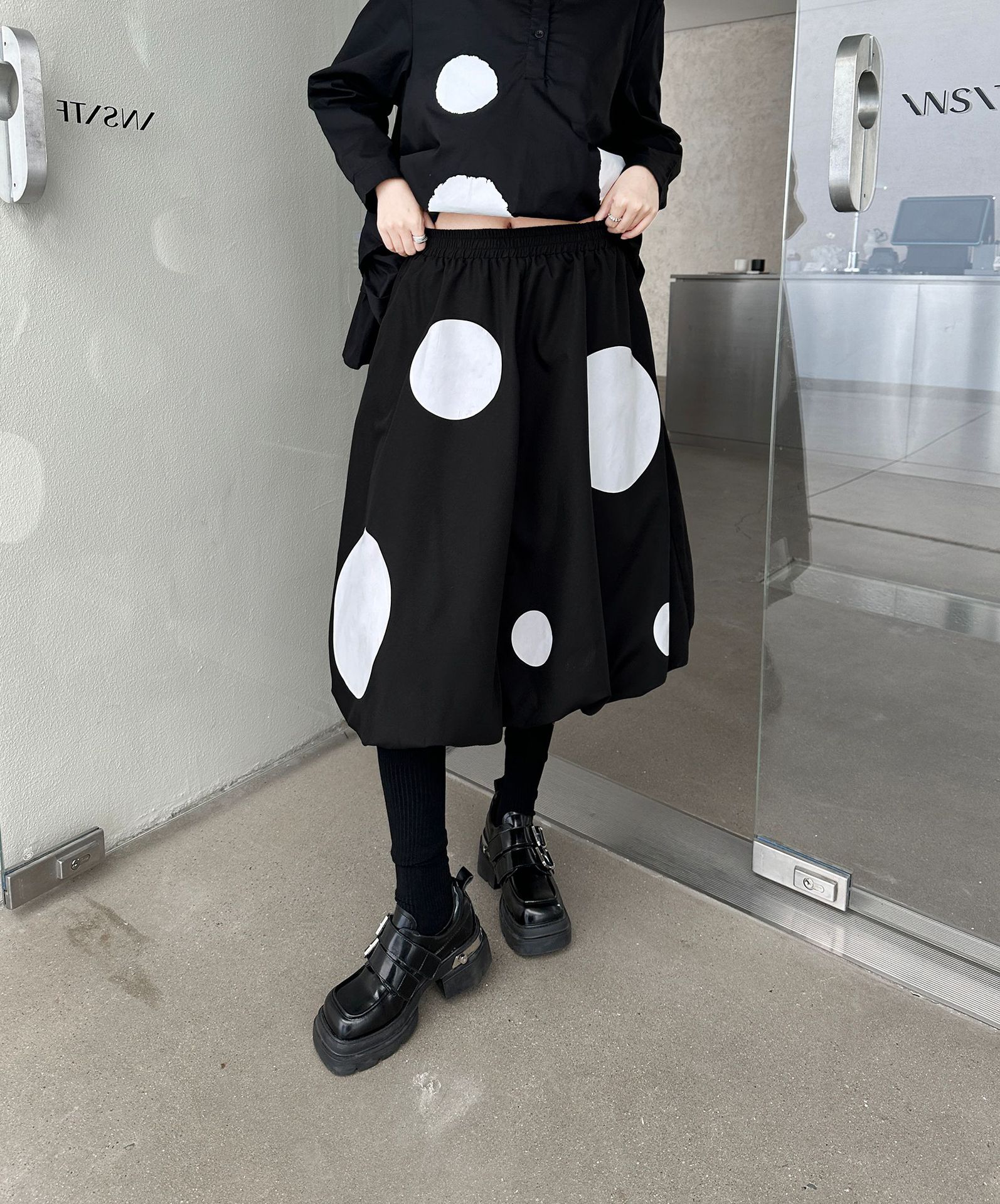 【J.Fashion】 2025春 水玉 セットアップ おしゃれ 上下セット ブラウス+スカート レディース 関連商品購入可能 メガ割