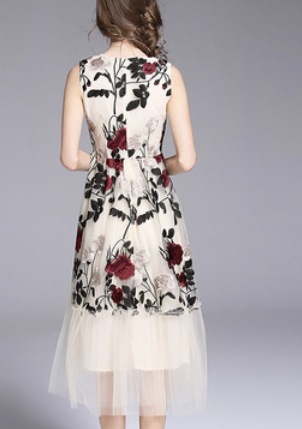 花柄ノースリーブワンピース ワンピース ミモレ丈 袖なし l ラウンドネック セミフレア レース 刺繍 かわいい 大人可愛い 大人 柄 花柄 春 夏 秋 10代 20代 30代 40代 50 花柄ノースリーブワンピース ワンピース ミモレ丈 袖なし l ラウンドネック セミフレア レース 刺繍 かわいい 大人可愛い 大人 柄 花柄 春 夏 秋 10代 20代 30代 40代 50