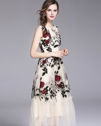 花柄ノースリーブワンピース ワンピース ミモレ丈 袖なし l ラウンドネック セミフレア レース 刺繍 かわいい 大人可愛い 大人 柄 花柄 春 夏 秋 10代 20代 30代 40代 50 花柄ノースリーブワンピース ワンピース ミモレ丈 袖なし l ラウンドネック セミフレア レース 刺繍 かわいい 大人可愛い 大人 柄 花柄 春 夏 秋 10代 20代 30代 40代 50