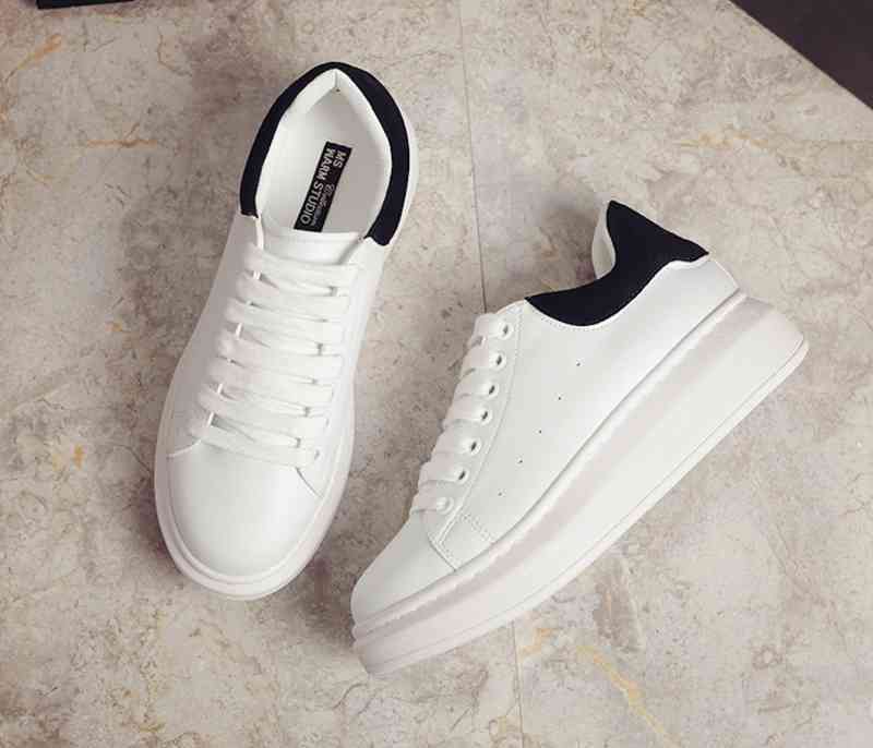 スニーカー レディース ブランド 3E 歩きやすい ハイカット 4E 疲れない ボア ピンク キルティング シューズ 軽量 夏 厚底 おしゃれ 白 靴 あったか 人気 冬 春 新作 24.5 キャンバ