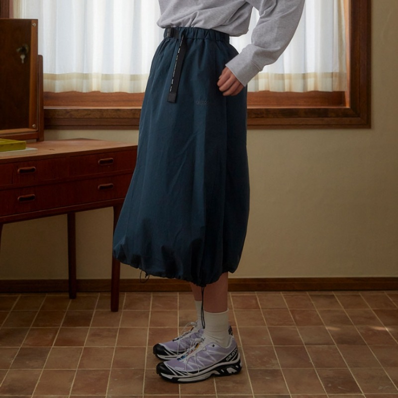 OUTDOOR PRODUCTS レディースベルテッドバルーンスカート WOMENS BELTED BALLOON SKIRT