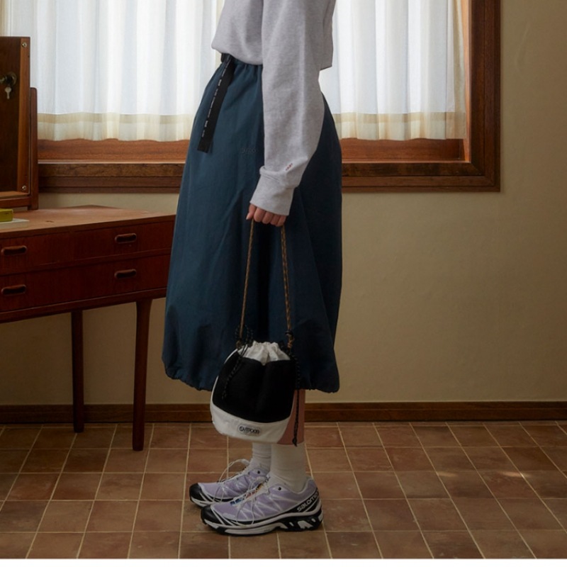 OUTDOOR PRODUCTS レディースベルテッドバルーンスカート WOMENS BELTED BALLOON SKIRT