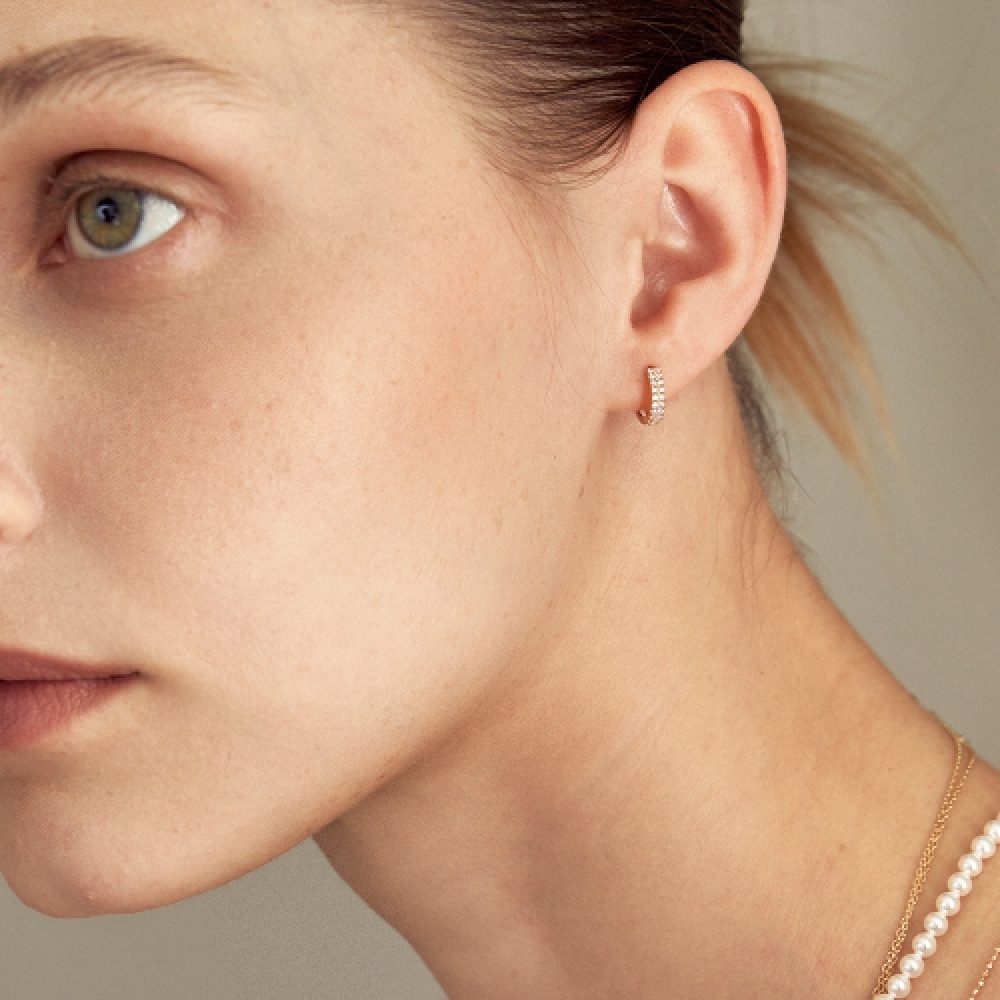 LUNNE 14k ダブルパヴェラインワンタッチリングピアス (14k ゴールド) LFE40 LUNNE 14k ダブルパヴェラインワンタッチリングピアス (14k ゴールド) LFE40