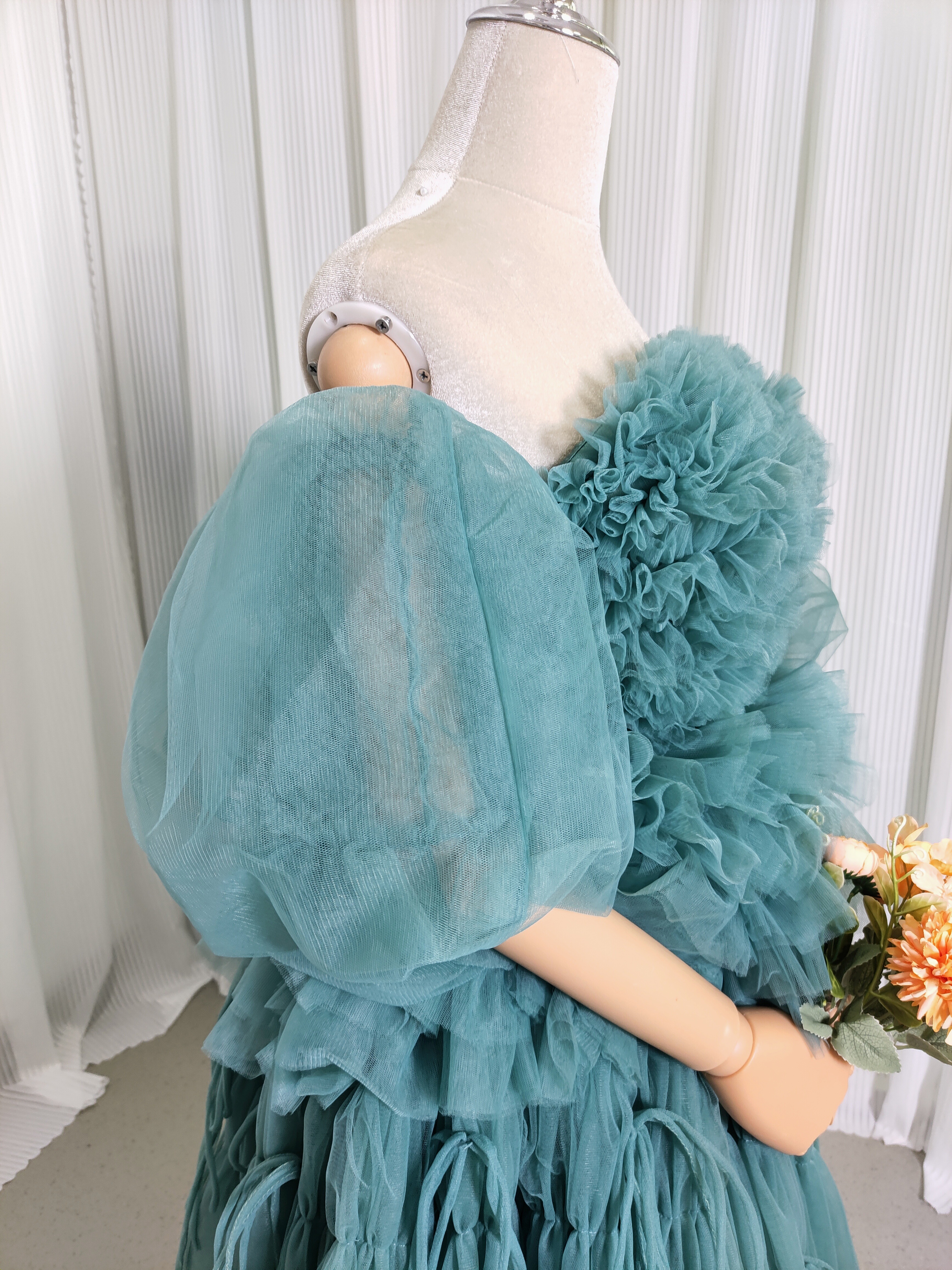 カラードレス ミントグリーンドレス フレア袖 ベアトップ リボン ロング もこもこドレス 前撮り カラードレス ミントグリーンドレス フレア袖 ベアトップ リボン ロング もこもこドレス 前撮り