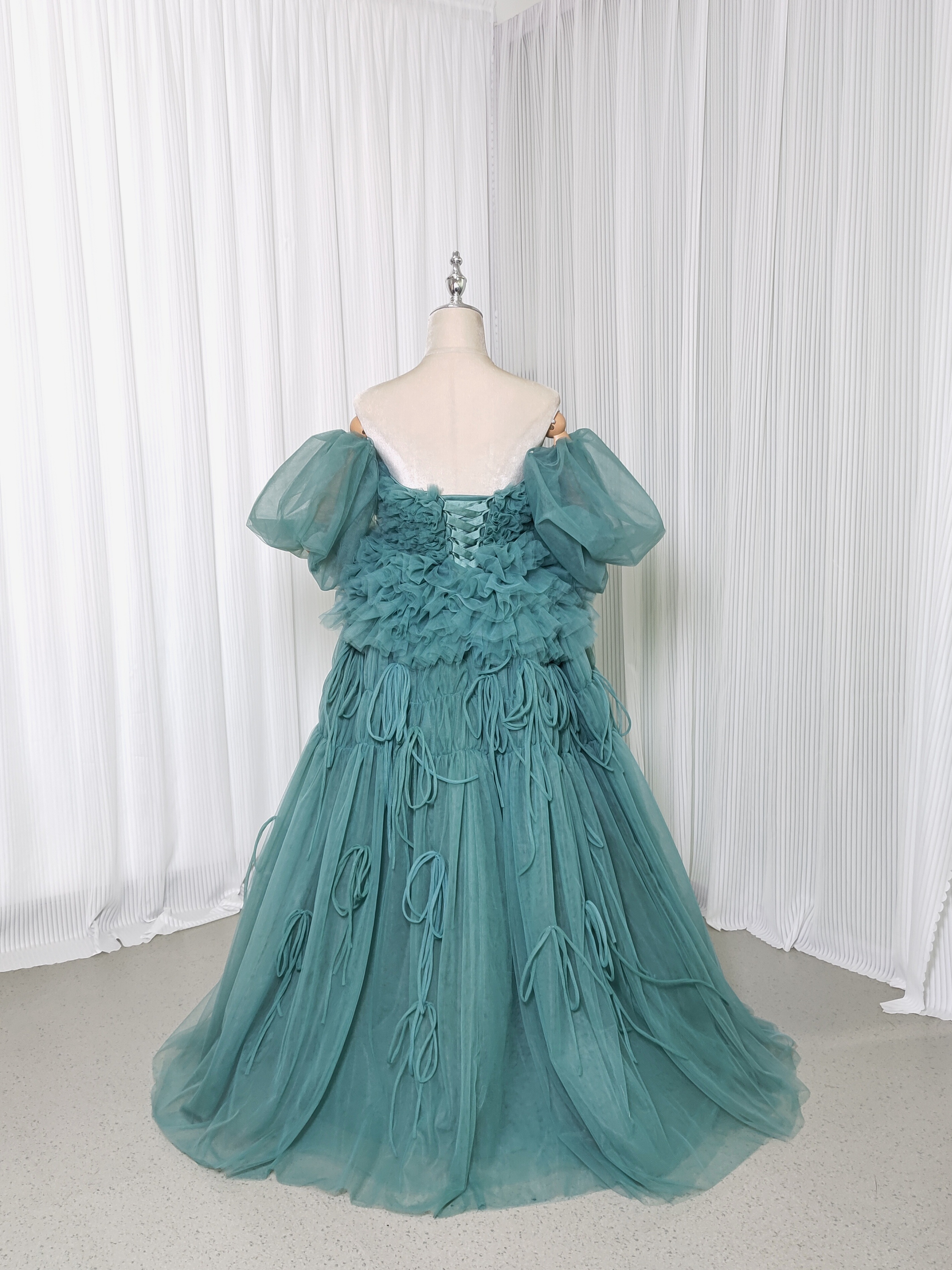 カラードレス ミントグリーンドレス フレア袖 ベアトップ リボン ロング もこもこドレス 前撮り カラードレス ミントグリーンドレス フレア袖 ベアトップ リボン ロング もこもこドレス 前撮り