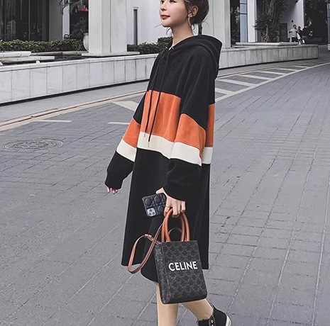 スウェット風 レディース ワンピース プルオーバー ニットワンピ 膝丈 ミドル丈 長袖 フード かわいい 大人可愛い シンプル カジュアル おしゃれ レトロ ラフ スポーティー ルーズ 個性的 クール スウェット風 レディース ワンピース プルオーバー ニットワンピ 膝丈 ミドル丈 長袖 フード かわいい 大人可愛い シンプル カジュアル おしゃれ レトロ ラフ スポーティー ルーズ 個性的 クール