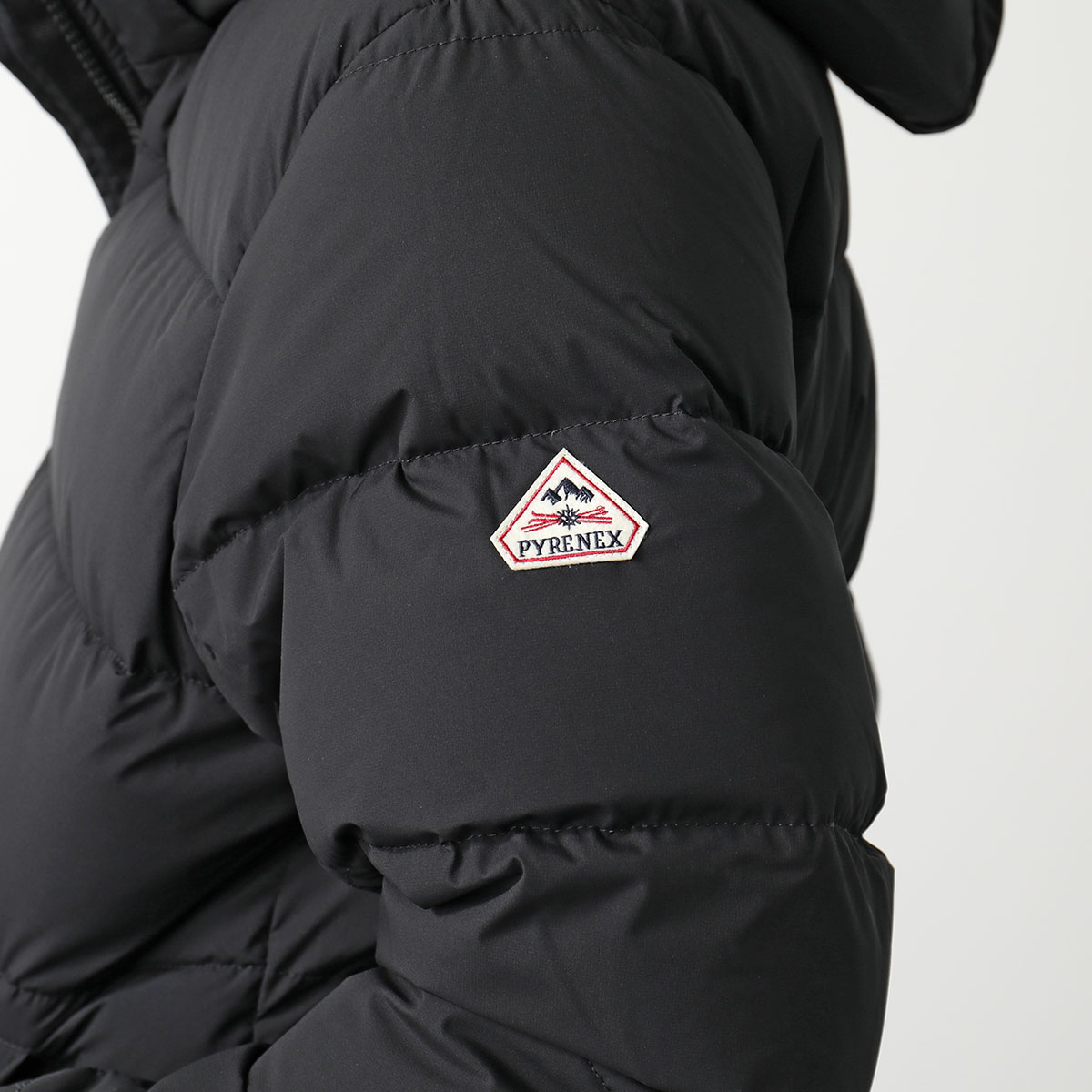 PYRENEX ピレネックス ダウンジャケット SPOUTNIC MINI RIPSTOP 2 スプートニック ミニ リップストップ 2 HMW012P メンズ PYRENEX ピレネックス ダウンジャケット SPOUTNIC MINI RIPSTOP 2 スプートニック ミニ リップストップ 2 HMW012P メンズ