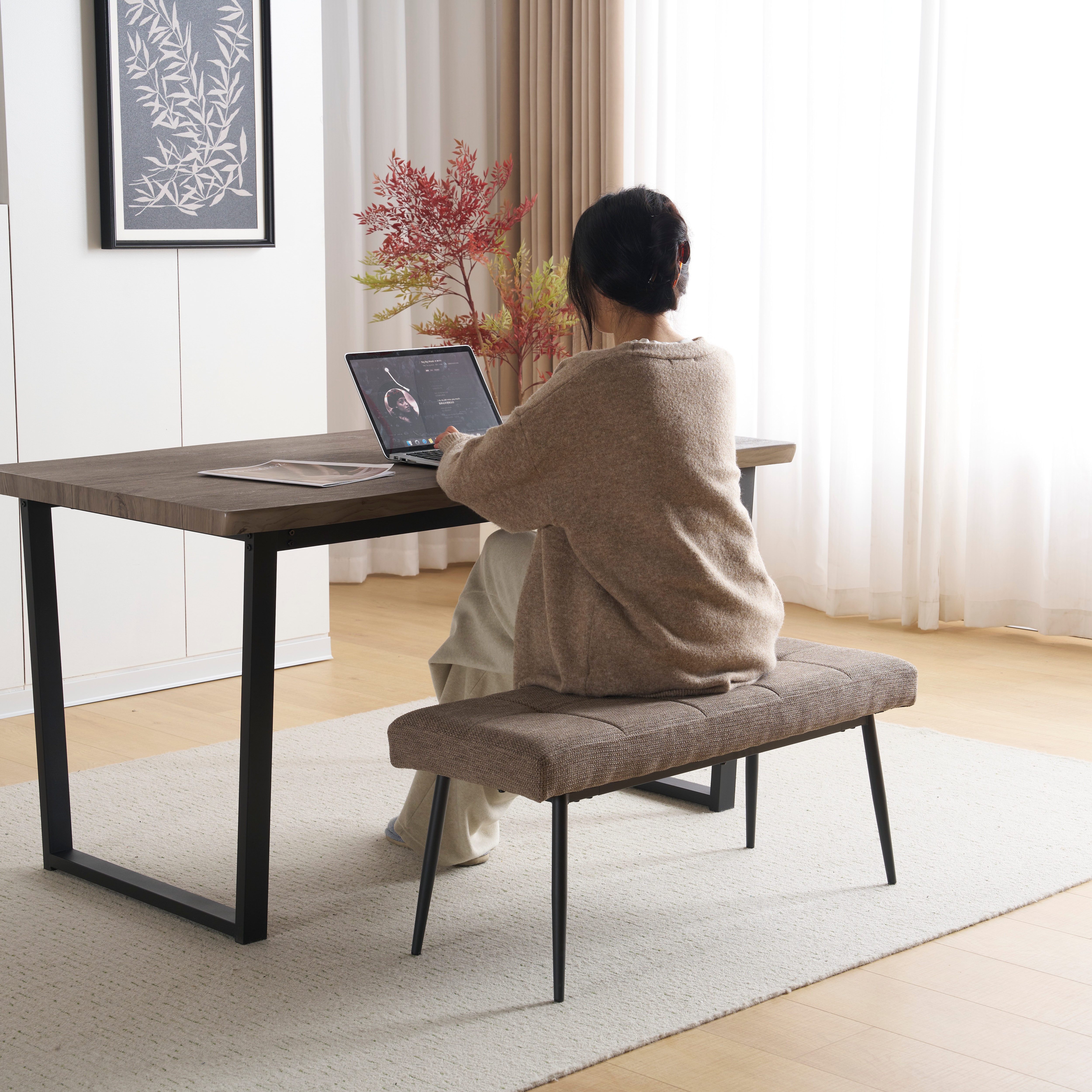 【国内出荷】【テーブル単品販売】ダイニングテーブル 食卓 4人用 2人用 幅140cm おしゃれ 組み立て非常に簡単 ソリッド ハイエンド ヴィンテージ風 モダン 客用 書斎用 シンプル 波の形