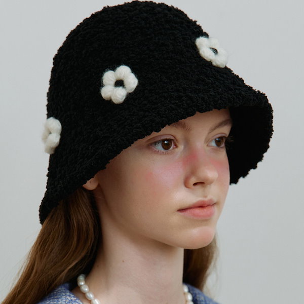 ☆ITZY ユナ着用☆人気☆【DEW E DEW E】☆FLOWER BUCKET HA.T☆ Qoo10] [ITZY ユナ 着用] [DEWE H