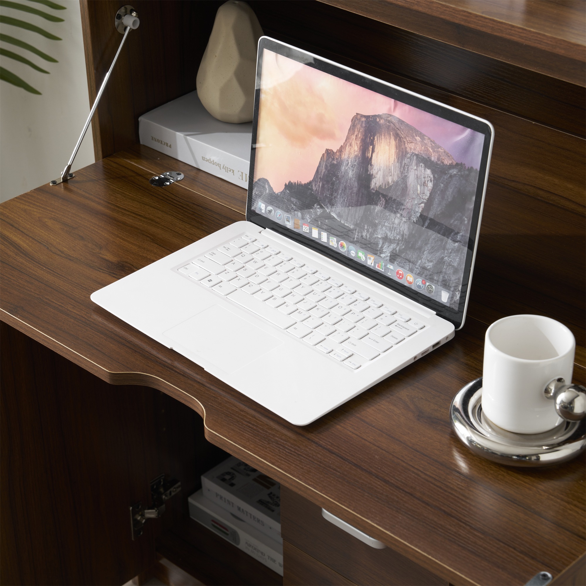 【新品登場】【ブラウン】学習机 デスク パソコンデスク 勉強机 折り畳み天板 引き出し pcデスク 棚付き 収納 省スペース リビング学習 ワークデスク 子供 大人 テレワーク 在宅ワーク リモート 【新品登場】【ブラウン】学習机 デスク パソコンデスク 勉強机 折り畳み天板 引き出し pcデスク 棚付き 収納 省スペース リビング学習 ワークデスク 子供 大人 テレワーク 在宅ワーク リモート