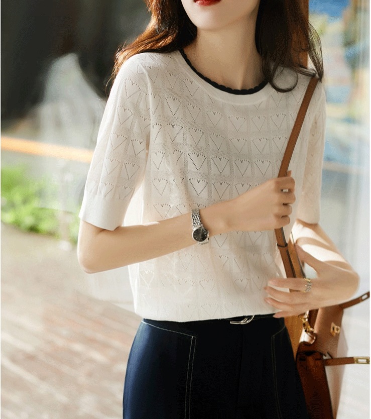 カジュアルTシャツ 半袖トップス ハート柄半袖シャツ プルオーバートップス トップス プルオーバー 白シャツ 白トップス 袖あり 半袖 5分袖 五分袖 Uネック ラウンドネック スリム ストレート