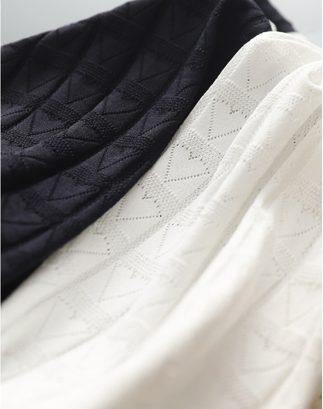 カジュアルTシャツ 半袖トップス ハート柄半袖シャツ プルオーバートップス トップス プルオーバー 白シャツ 白トップス 袖あり 半袖 5分袖 五分袖 Uネック ラウンドネック スリム ストレート