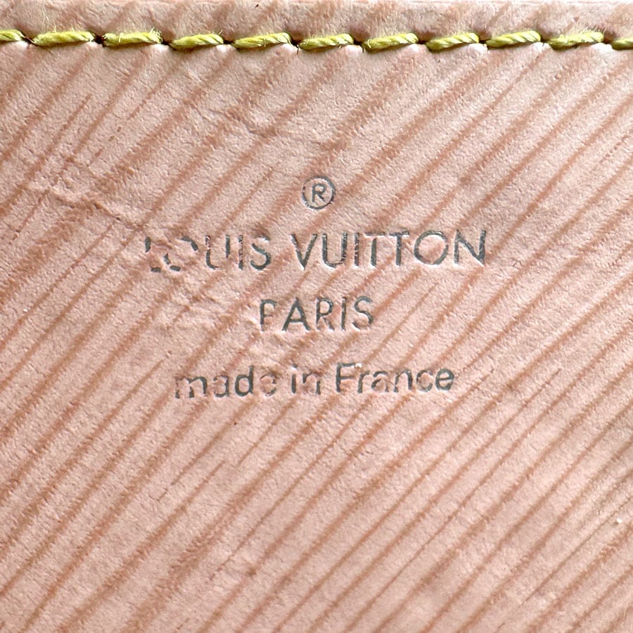 ルイ ヴィトン LOUIS VUITTON ショルダーバッグ エピ ツイストMM エピレザー/メタル ピンクベージュ/シルバー レディース M54219 z4313 ルイ ヴィトン LOUIS VUITTON ショルダーバッグ エピ ツイストMM エピレザー/メタル ピンクベージュ/シルバー レディース M54219 z4313