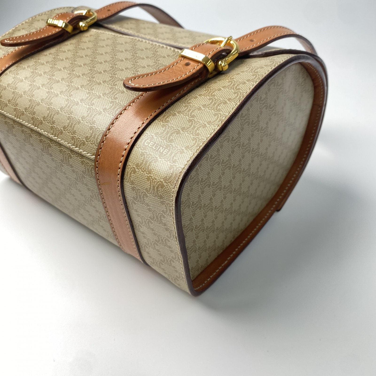 美品 セリーヌ CELINE レディース トリオンフ マカダム ハンドバッグ MC96