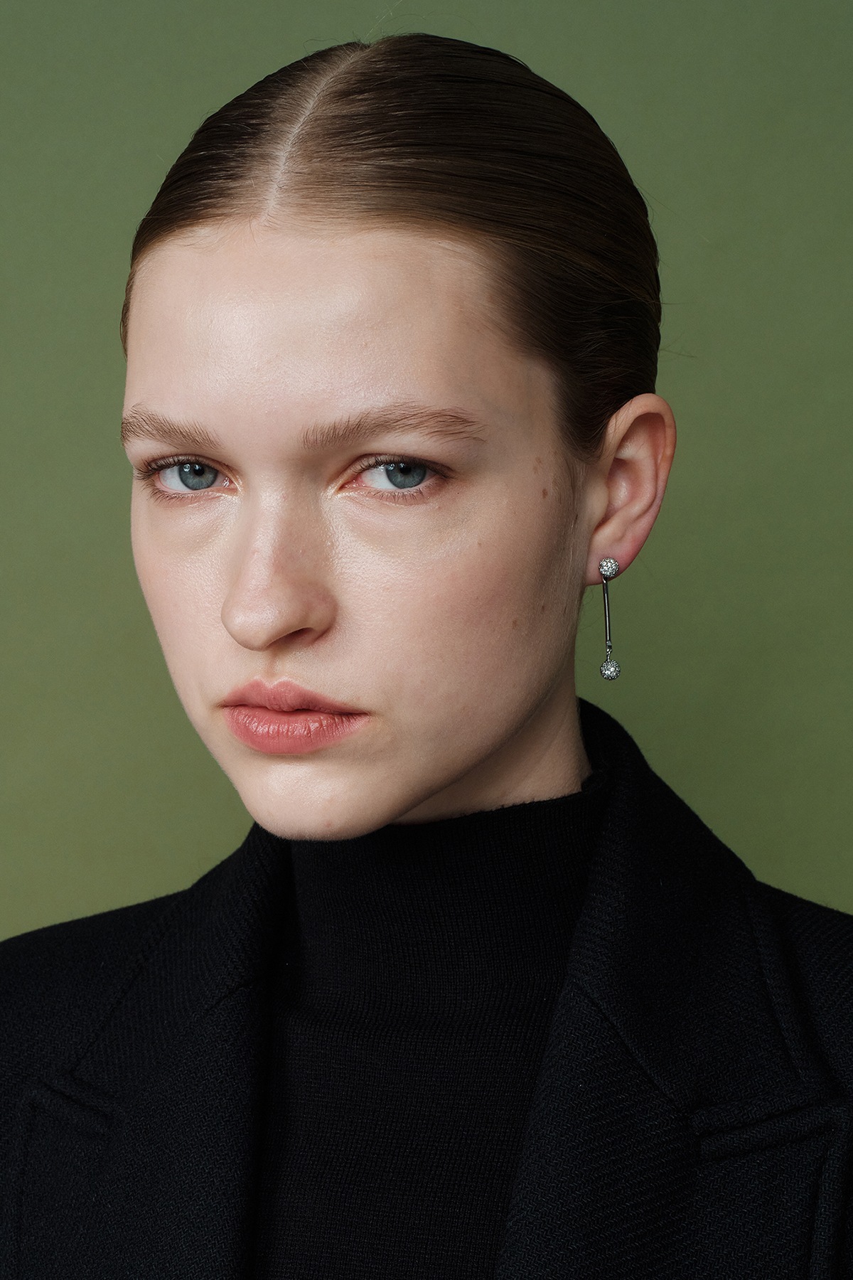 韓国発【MONDAY EDITION】Shiny Ball Drop Earrings / ピアス Monday Edition】SHINY BALLS EARRINGS (Monday Edition/ピアス