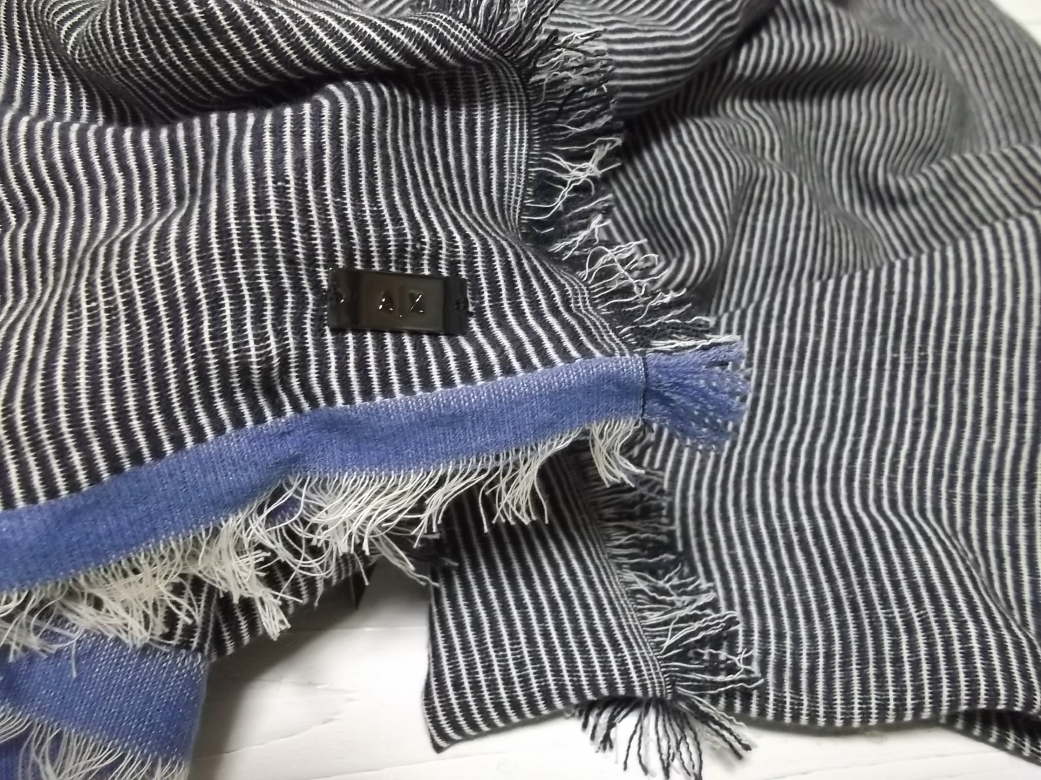 アルマーニエクスチェンジ ストール マフラー ネイビー ARMANI EXCHANGE AX4-017 アルマーニエクスチェンジ ストール マフラー ネイビー ARMANI EXCHANGE AX4-017