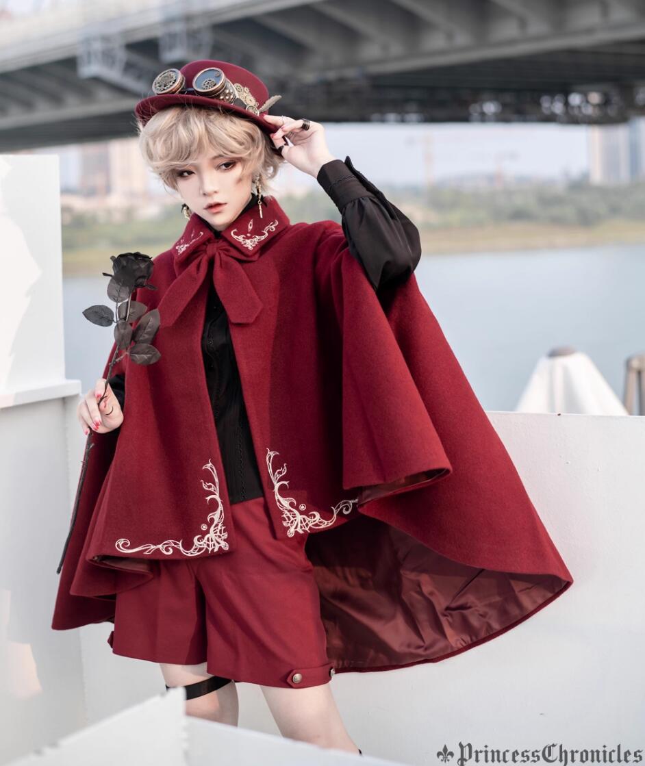 レトロ中世風 ロリータ 小王子風 重厚刺繍 ウールマント ケープ ポンチョ 宮廷風アウター コスプレ衣装 撮影用小道具 レトロ中世風 ロリータ 小王子風 重厚刺繍 ウールマント ケープ ポンチョ 宮廷風アウター コスプレ衣装 撮影用小道具