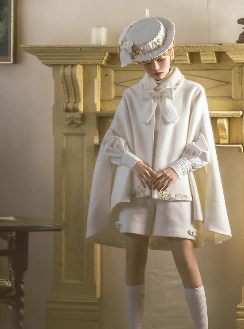 レトロ中世風 ロリータ 小王子風 重厚刺繍 ウールマント ケープ ポンチョ 宮廷風アウター コスプレ衣装 撮影用小道具 レトロ中世風 ロリータ 小王子風 重厚刺繍 ウールマント ケープ ポンチョ 宮廷風アウター コスプレ衣装 撮影用小道具