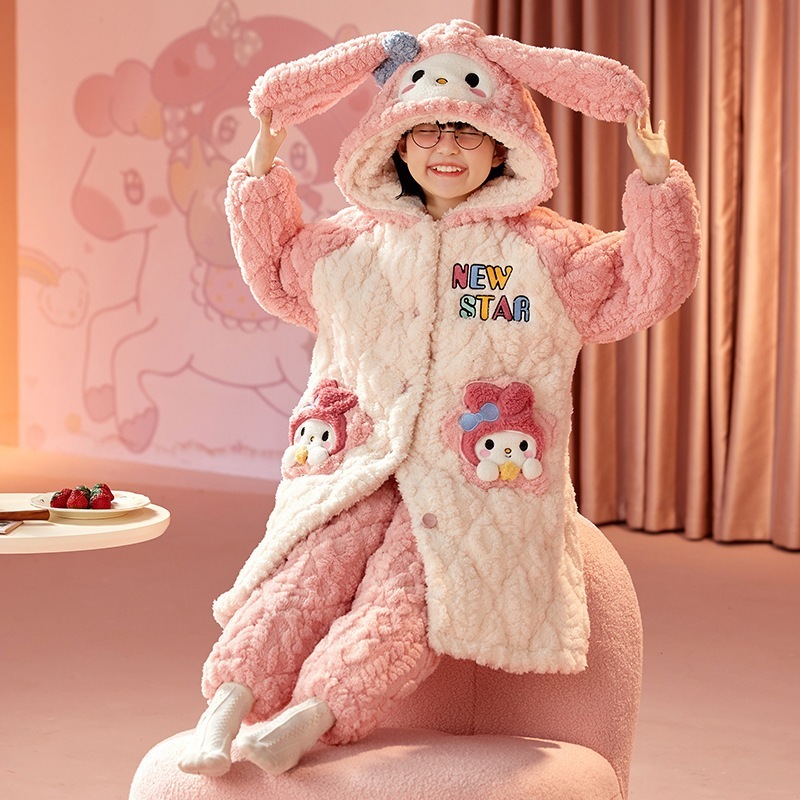 子供用パジャマ女の子秋と冬女の子コーラルフリース厚みのある三層暖かい大きな子供用フランネルホーム服アニメコミック