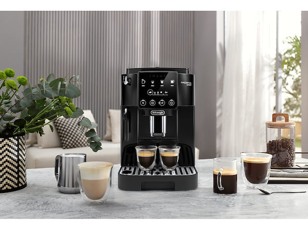 【美品】2024年モデル 日本デロンギ　マグニフィカスタート ECAM22022 デロンギ マグニフィカ スタート 全自動コーヒーマシン