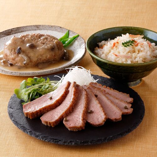 東京 新宿荒木町 日本料理 「鈴なり」 惣菜と炊き込みご飯セット (ロース煮和風ハンバーグ炊き込みごはんの素) 東京 新宿荒木町 日本料理 「鈴なり」 惣菜と炊き込みご飯セット (ロース煮和風ハンバーグ炊き込みごはんの素)