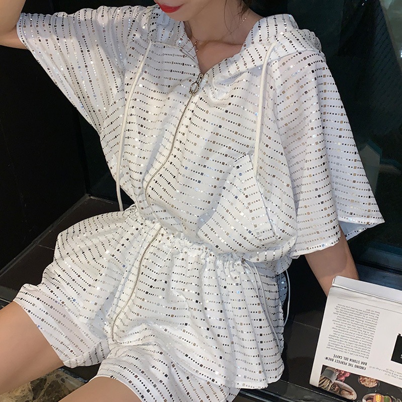 パーカー フード付き : レディース服 半袖 ジップアップ 2022国産