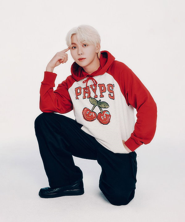 SEVENTEEN スングァン着用★Cherry Raglan Hoodie★大人気 SEVENTEEN スングァン着用☆Cherry Raglan Hoodie☆大人気