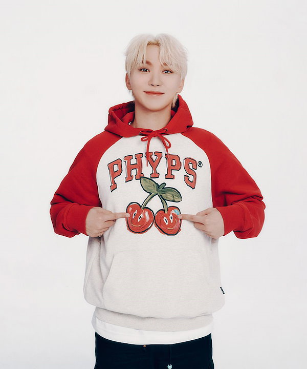 SEVENTEEN スングァン着用★Phyps★韓国★Cherry Raglan Hoodie SEVENTEEN スングァン着用☆Phyps☆韓国☆Cherry Raglan Hoodie