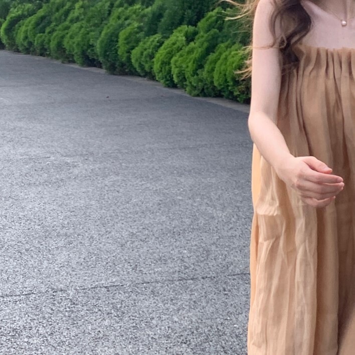 キャミソールワンピース ブラウン ブルー ワンピース スリム 細身 ストレート スマート かわいい