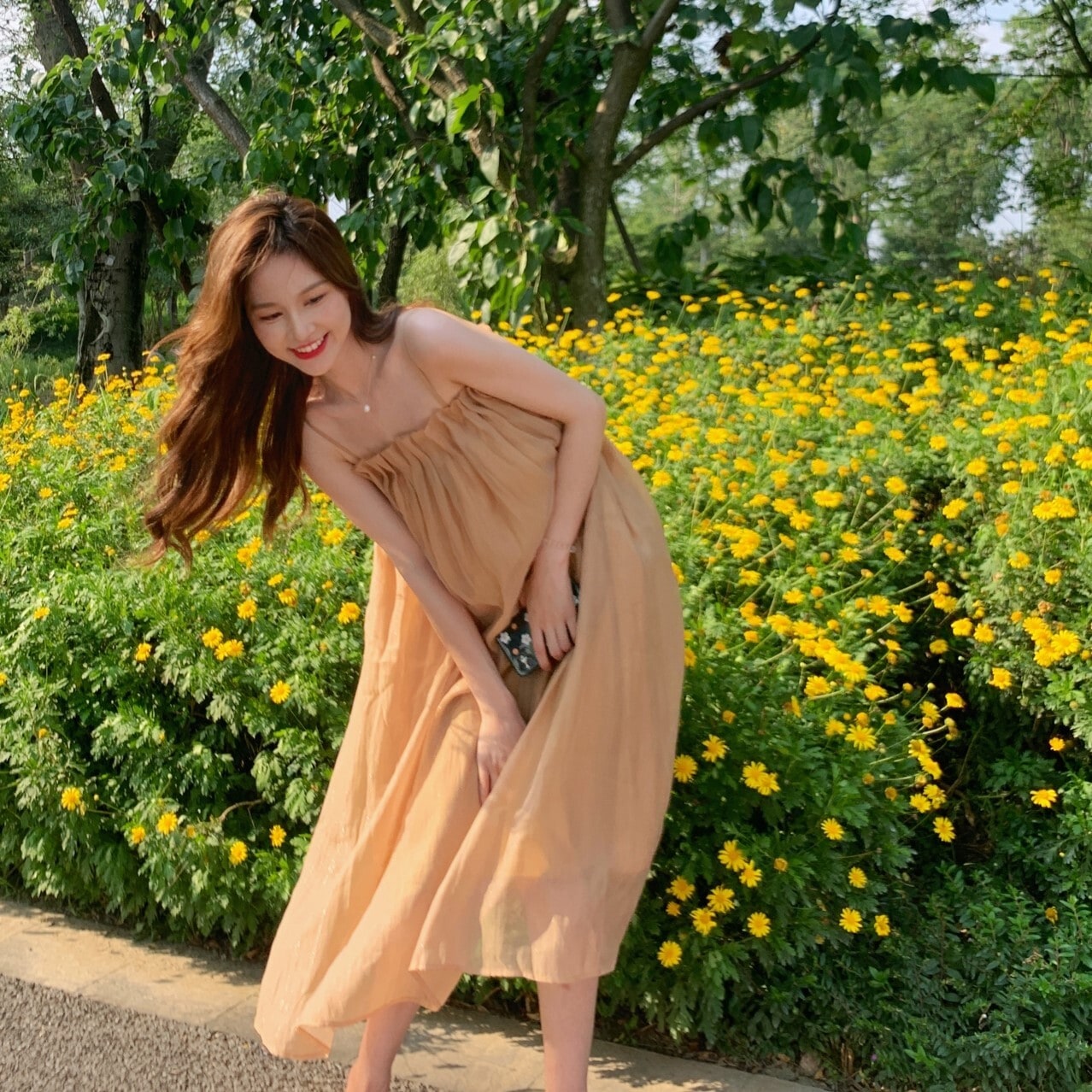 キャミソールワンピース ブラウン ブルー ワンピース スリム 細身 ストレート スマート かわいい