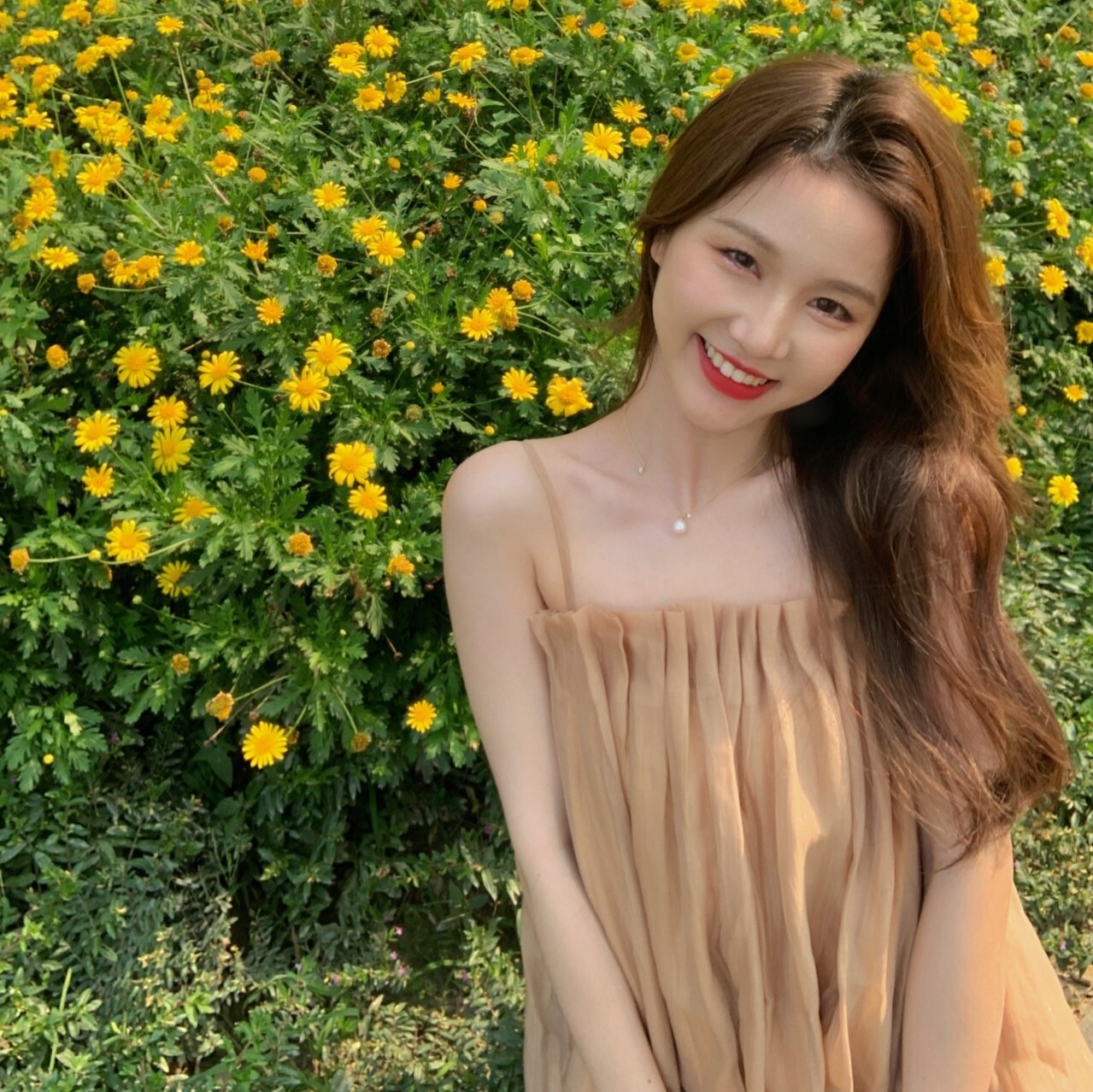 キャミソールワンピース ブラウン ブルー ワンピース スリム 細身 ストレート スマート かわいい