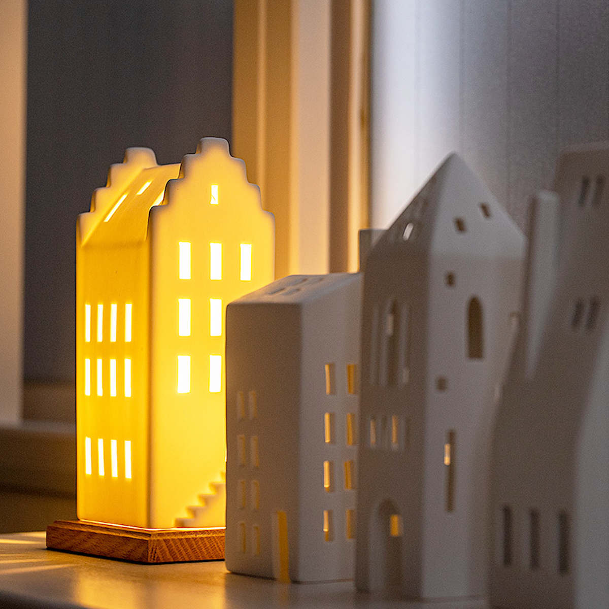 テーブルライト LIGHT HOUSE テーブルランプ gram eight グラムエイト 卓上 ライト ランプ 照明 間接照明 陶器 ハウス 北欧 お家 照明器具 おしゃれ シンプル_9