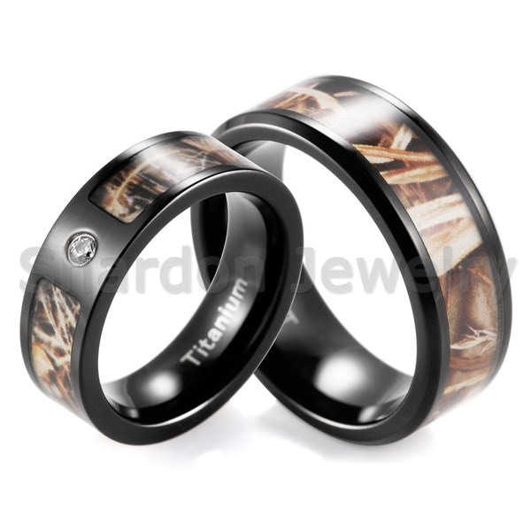 黒のチタンとヒースRealtreeのAPバンドセット婚約指輪婚約指輪(2本) 黒のチタンとヒースRealtreeのAPバンドセット婚約指輪婚約指輪(2本)
