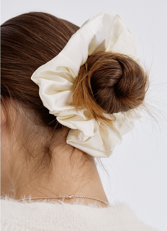 【タティアナ】シルキーグラムスクランチHB2207