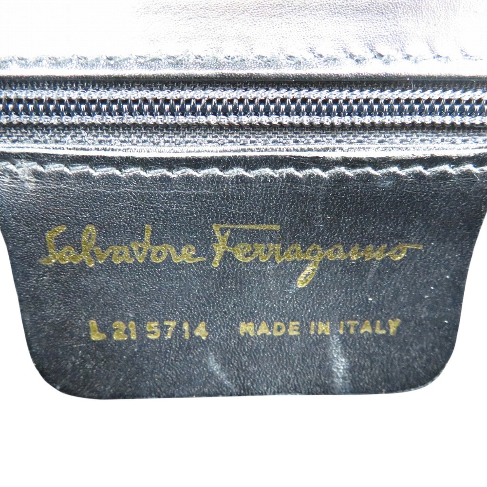 美品 サルヴァトーレフェラガモ L21 5714 ショルダーバッグ レザー/レザー ブラック 0524【中古】Salvatore Ferragamo レディース 美品 サルヴァトーレフェラガモ L21 5714 ショルダーバッグ レザー/レザー ブラック 0524【中古】Salvatore Ferragamo レディース