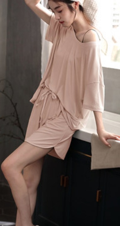 ルームウエア レディース 膝丈 ロング丈 半袖 ラウンドネック ウエストゴム 薄手 上下2点セット かわいい シンプル ガーリー ラフ 無地 春 夏 秋 ママ 楽ちん お揃い ゆったり ピンク ルームウエア レディース 膝丈 ロング丈 半袖 ラウンドネック ウエストゴム 薄手 上下2点セット かわいい シンプル ガーリー ラフ 無地 春 夏 秋 ママ 楽ちん お揃い ゆったり ピンク