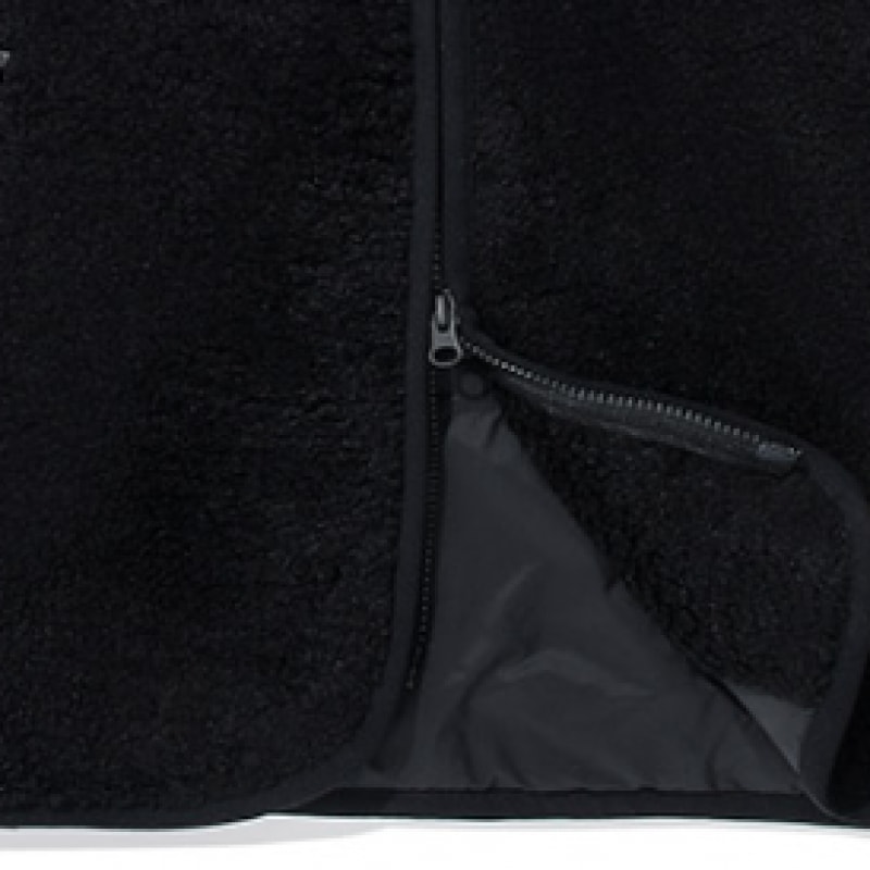 COVERNAT 24FW C ロゴノーカラーシェルパジャケットブラック COVERNAT 24FW C ロゴノーカラーシェルパジャケットブラック