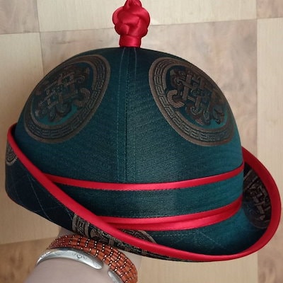 民族帽子 帽子はもっとおしゃれだった 100年前の民族衣装 | NIKKEI