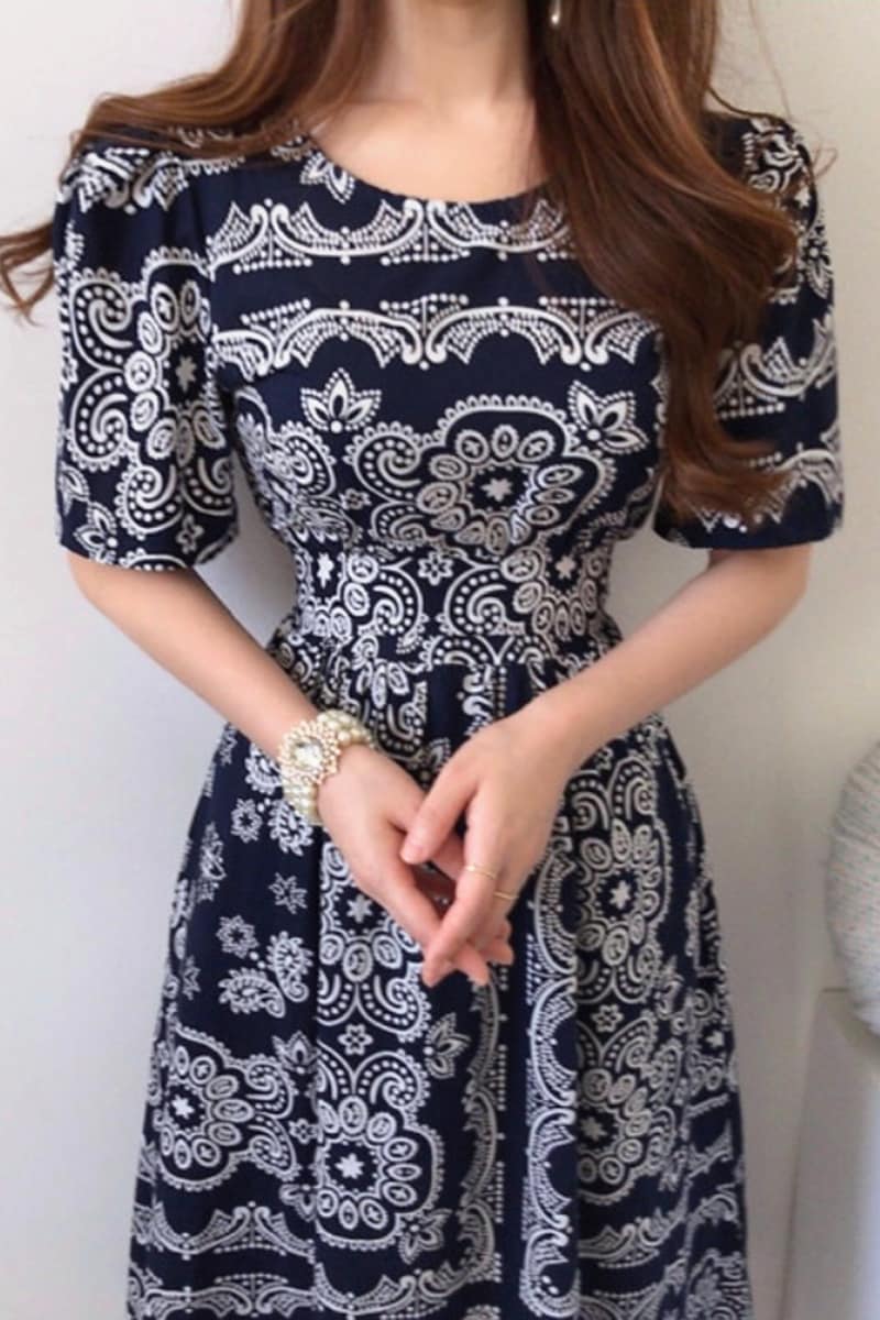 レトロ風 ワンピース 半袖 夏 カジュアル かわいい ロング aライン Aライン フレア ワンピドレス フレアスカート 膝下 ミディアム丈 ミドル丈 五分袖 ラウンドネック 襟なし フレア セミフレア レトロ風 ワンピース 半袖 夏 カジュアル かわいい ロング aライン Aライン フレア ワンピドレス フレアスカート 膝下 ミディアム丈 ミドル丈 五分袖 ラウンドネック 襟なし フレア セミフレア