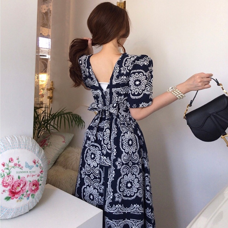 レトロ風 ワンピース 半袖 夏 カジュアル かわいい ロング aライン Aライン フレア ワンピドレス フレアスカート 膝下 ミディアム丈 ミドル丈 五分袖 ラウンドネック 襟なし フレア セミフレア レトロ風 ワンピース 半袖 夏 カジュアル かわいい ロング aライン Aライン フレア ワンピドレス フレアスカート 膝下 ミディアム丈 ミドル丈 五分袖 ラウンドネック 襟なし フレア セミフレア