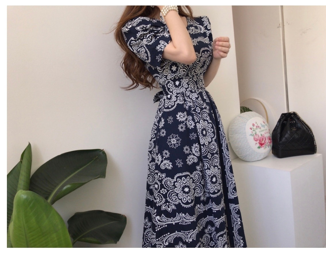 レトロ風 ワンピース 半袖 夏 カジュアル かわいい ロング aライン Aライン フレア ワンピドレス フレアスカート 膝下 ミディアム丈 ミドル丈 五分袖 ラウンドネック 襟なし フレア セミフレア レトロ風 ワンピース 半袖 夏 カジュアル かわいい ロング aライン Aライン フレア ワンピドレス フレアスカート 膝下 ミディアム丈 ミドル丈 五分袖 ラウンドネック 襟なし フレア セミフレア