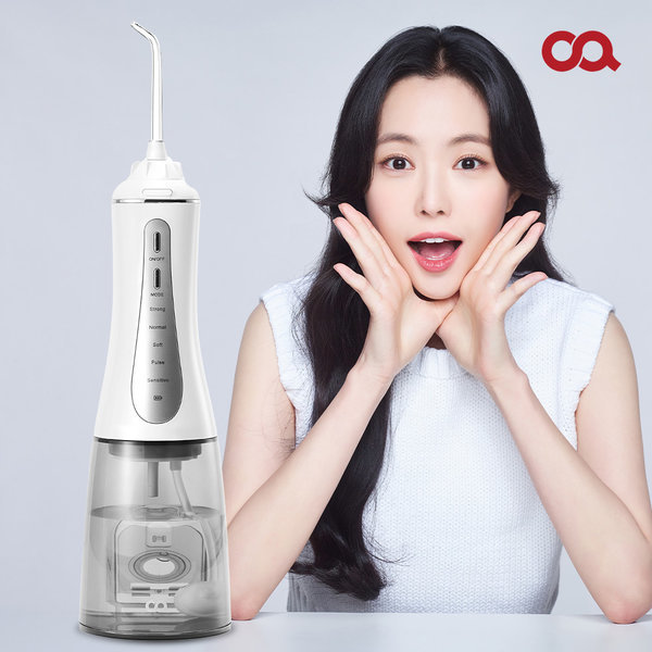 クリーンイーウォーターB 携帯用無線口腔洗浄器 歯洗浄器 クリーンイーウォーターB 携帯用無線口腔洗浄器 歯洗浄器