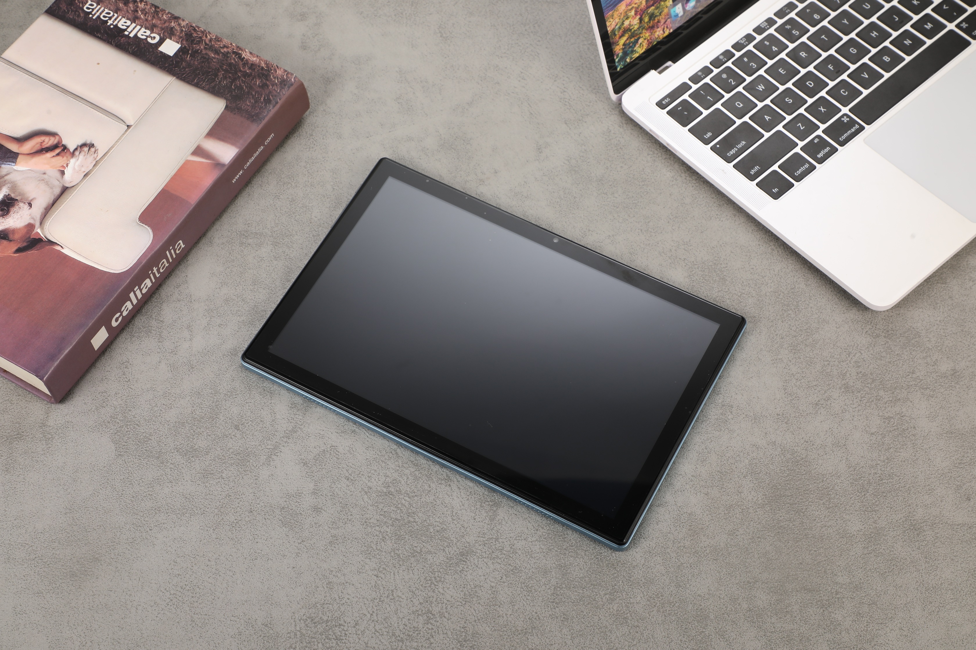 タブレットPCアンドロイド14 office搭載10インチ16+512 GB 5 G WI-FI SIM IPS LCD最適価格新品より軽量推奨在宅オフィスオンラインコース2025年子供プレゼント