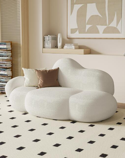 小さなソファダブル1.5メートルラムソファー 曇り形ソファー北欧風寝室小さな家庭 ソファー 2人掛け 小さなソファダブル1.5メートルラムソファー 曇り形ソファー北欧風寝室小さな家庭 ソファー 2人掛け