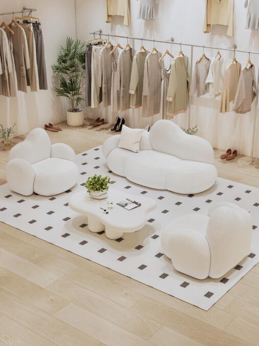 小さなソファダブル1.5メートルラムソファー 曇り形ソファー北欧風寝室小さな家庭 ソファー 2人掛け 小さなソファダブル1.5メートルラムソファー 曇り形ソファー北欧風寝室小さな家庭 ソファー 2人掛け